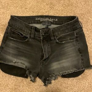 American eagle hi rise shortie black jean shorts size 4